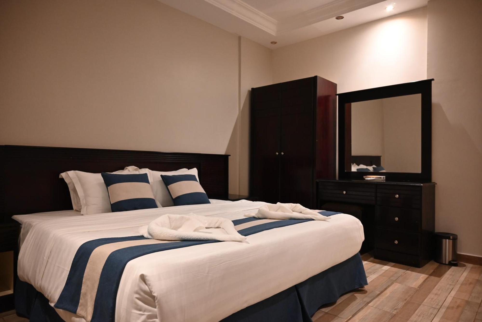 Saba Ohod For Hotel Suites マディーナ エクステリア 写真